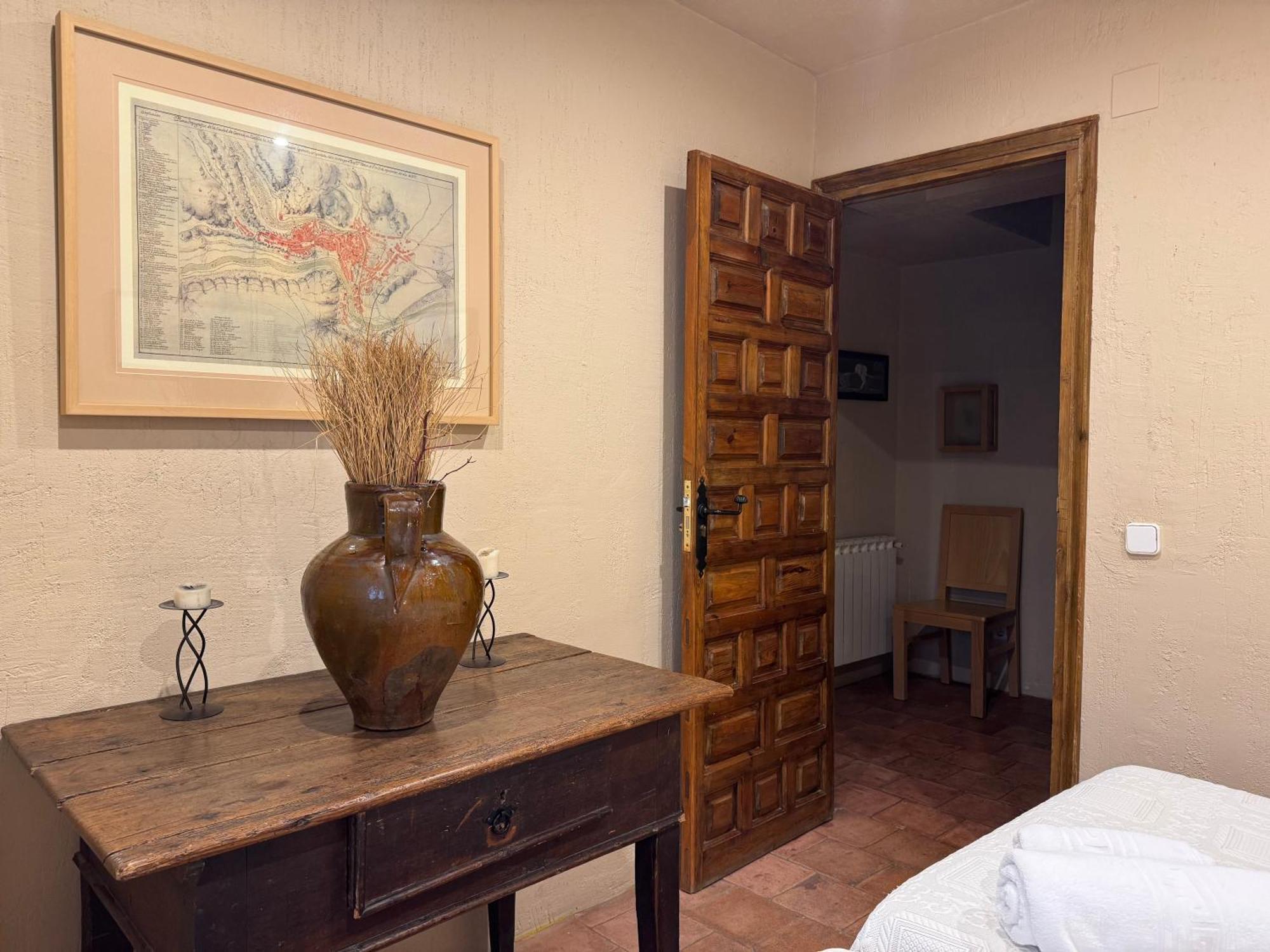 La Casa De San Pedro Apartment Cuenca  Bagian luar foto