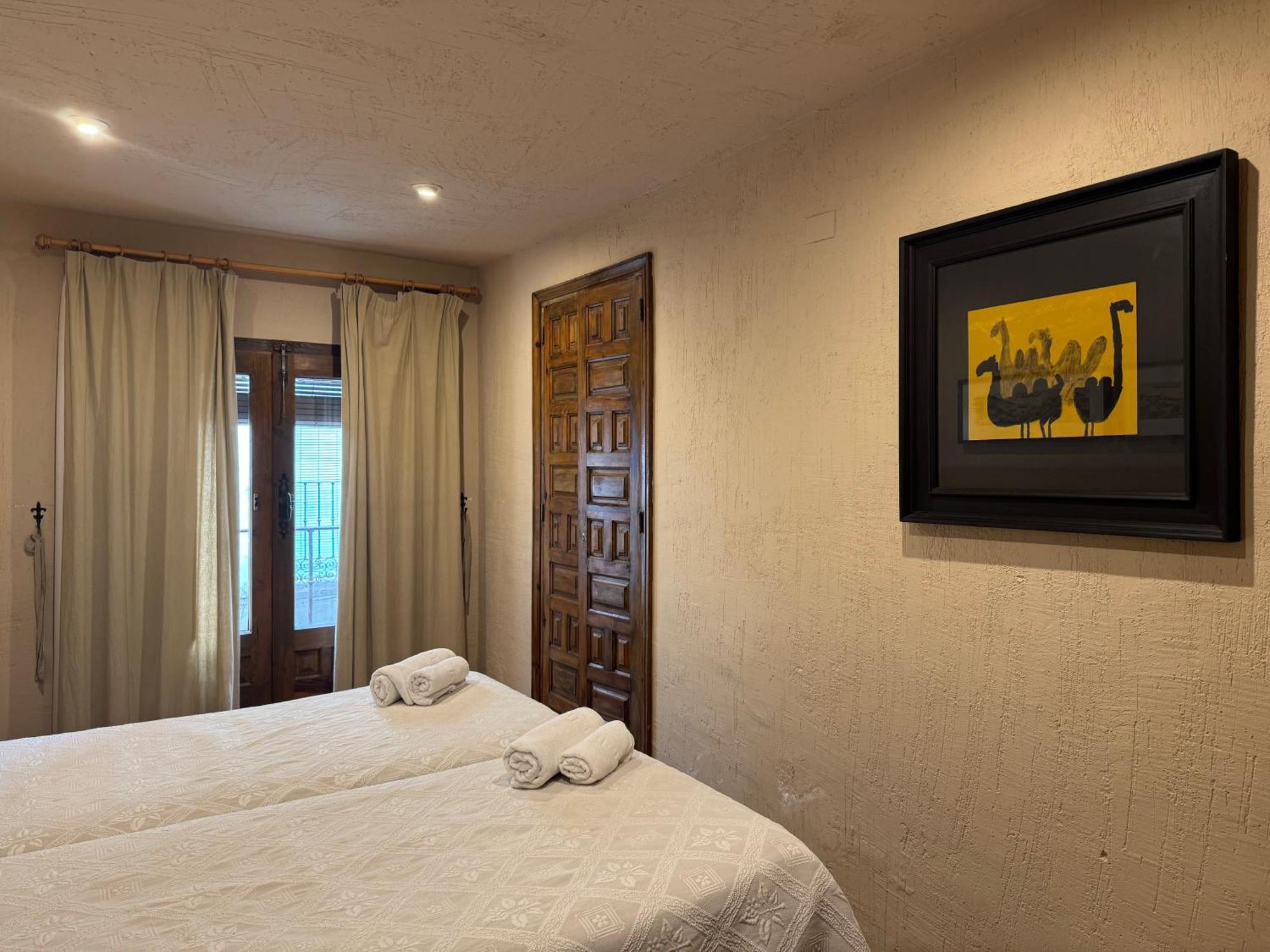 La Casa De San Pedro Apartment Cuenca  Bagian luar foto