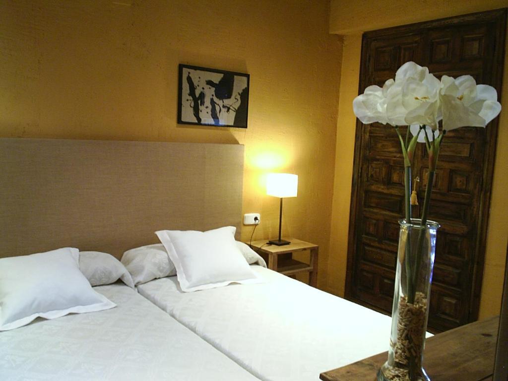 La Casa De San Pedro Apartment Cuenca  Ruang foto