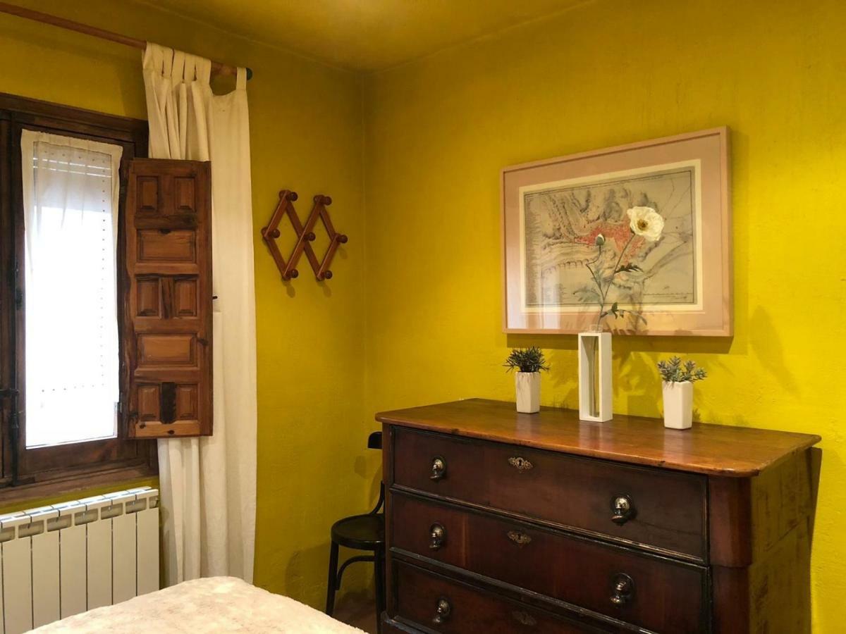 La Casa De San Pedro Apartment Cuenca  Bagian luar foto
